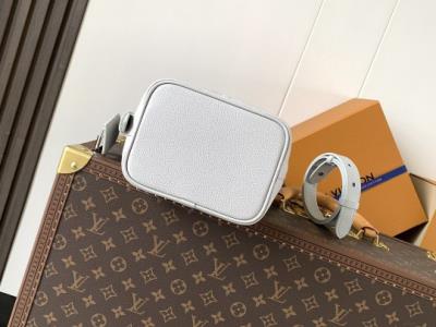 wholesale quality louis vuitton m28342 light gray